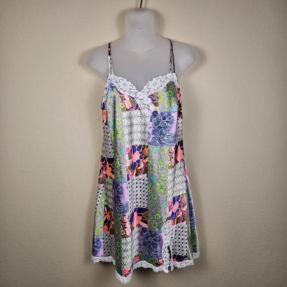 Victoria's Secret Bali Patchwork Nightie Slip Dress Lace Satin Festival Size M - Picture 2 of 16